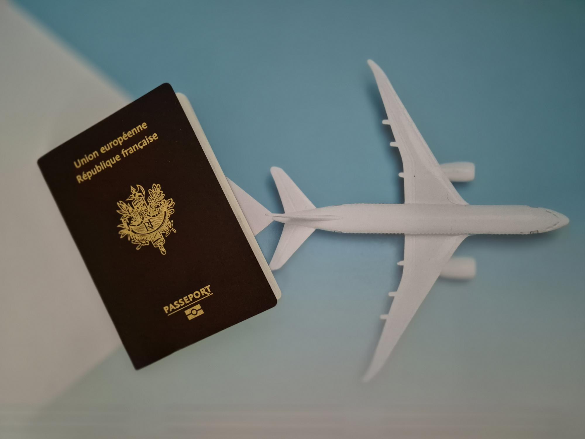 formalités identité passeport voyage Montpellier aéroport