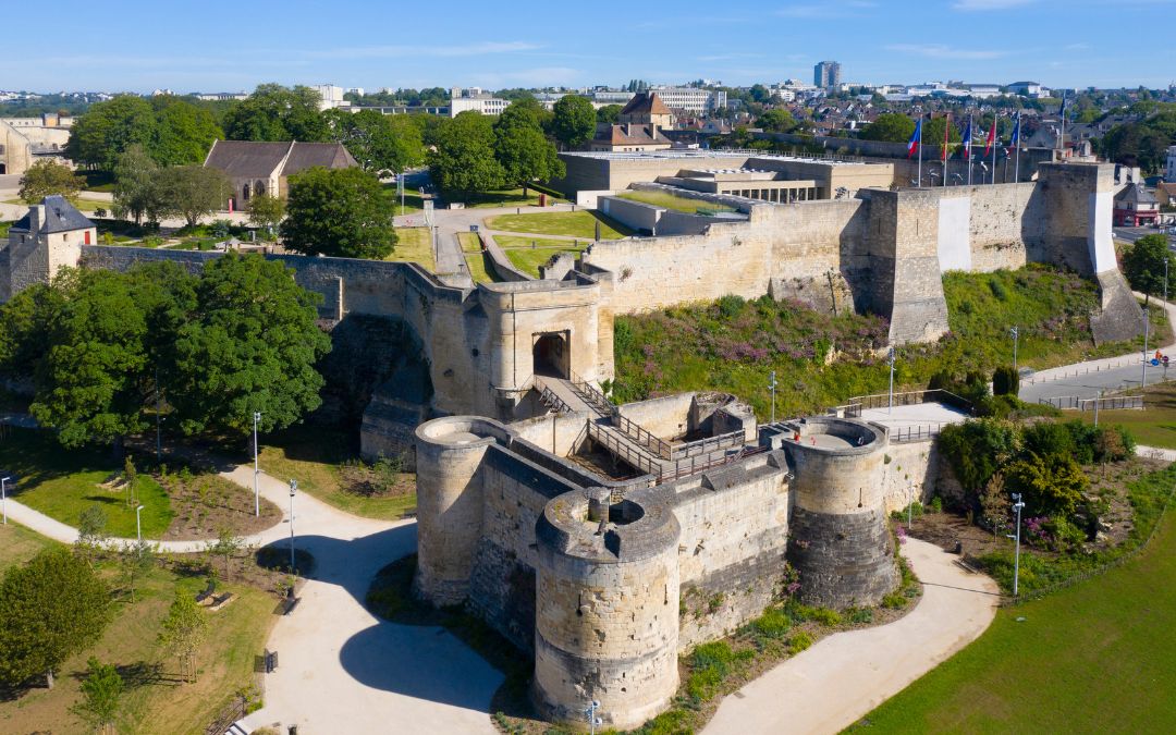 incontournable chateau de Caen