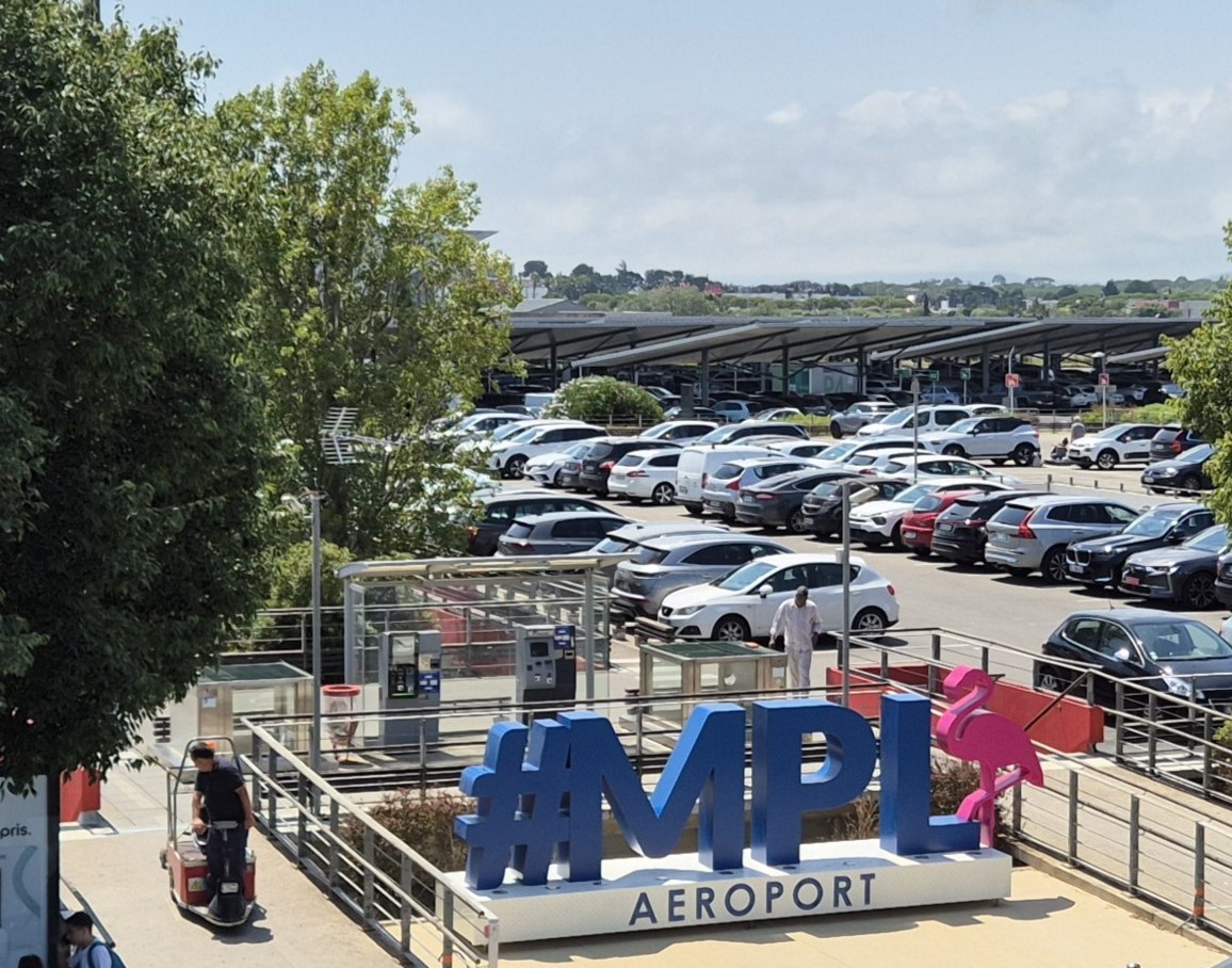 parking aeroport de Montpellier