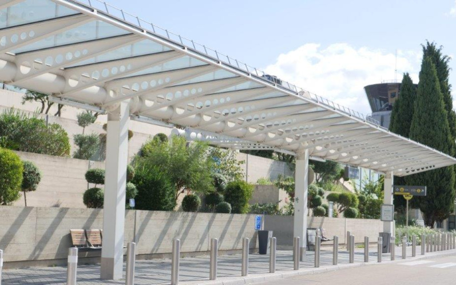 Entrée aérogare Aéroport de Montpellier
